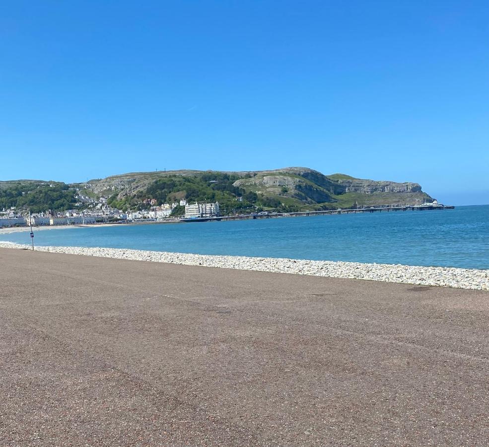 Appartamento Cariad Bach Llandudno Esterno foto